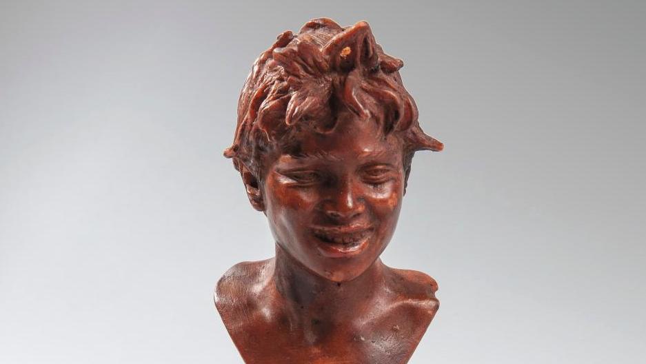 Vincenzo Gemito (1852-1929), Tête de jeune garçon souriant, épreuve en cire, h. 16 cm.... Pour un sourire de Vincenzo Gemito