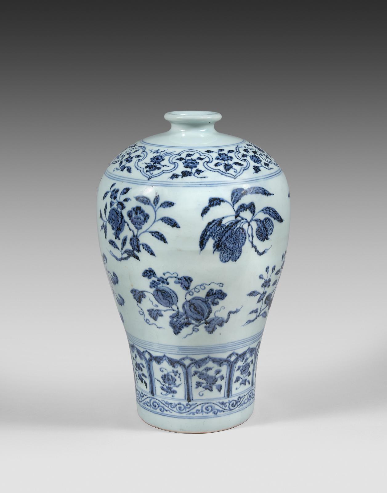 Les fastes « bleu et blanc » d’un vase Ming