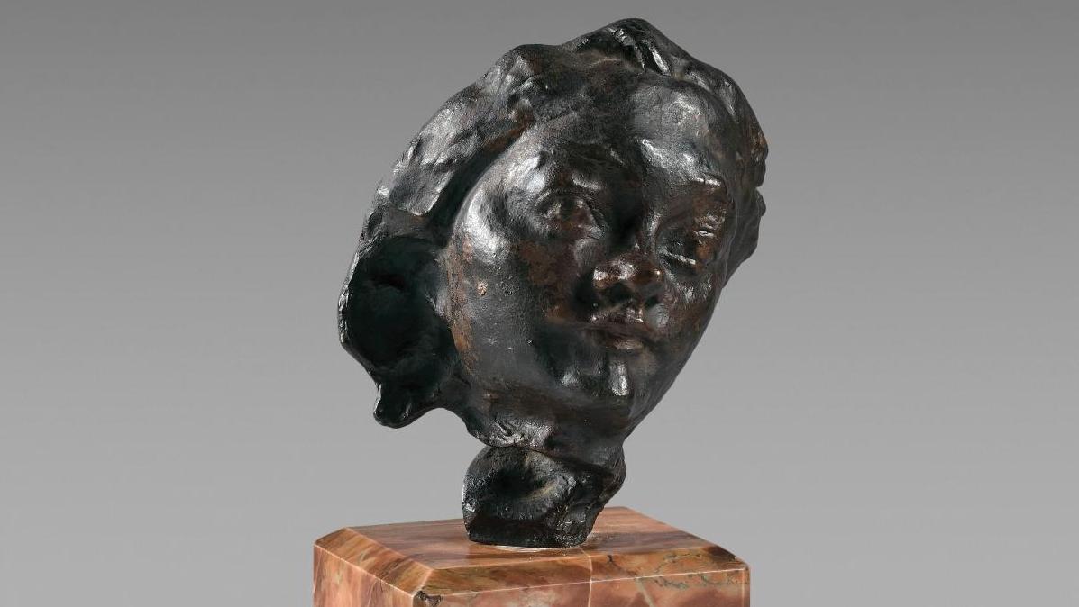 Auguste Rodin (1840-1917), Petite tête au nez retroussé, modèle créé vers 1880, épreuve... Deux Rodin plutôt qu’un