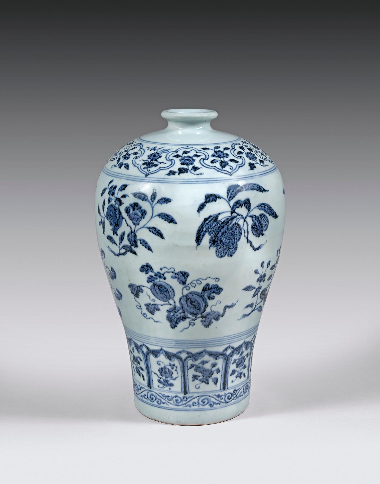 Enchère impériale sur un vase Ming