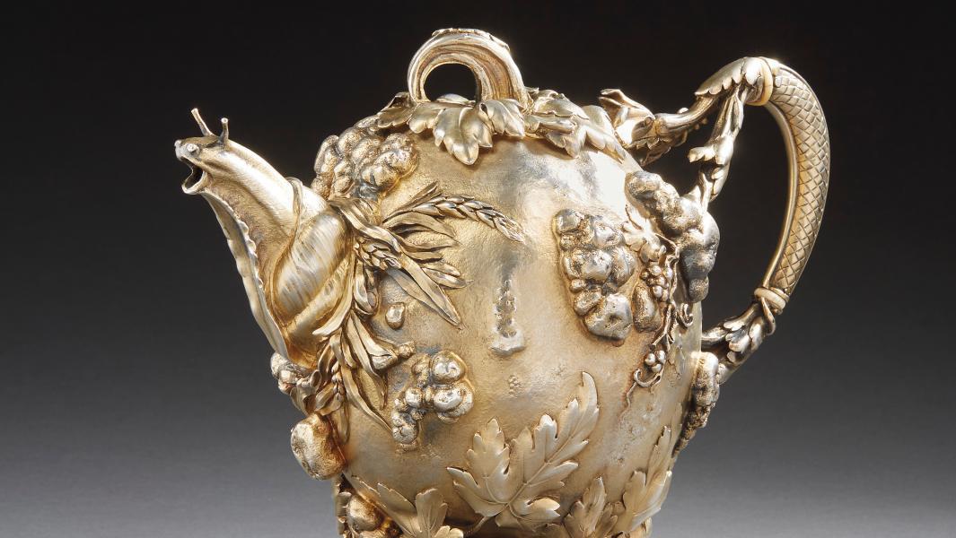 Alphonse Debain (goldsmith in Paris from 1883 to 1911), cast vermeil teapot decorated... An Art Nouveau Snail for MAD in Paris