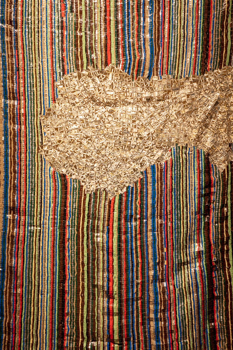 El Anatsui, en majesté à la Conciergerie