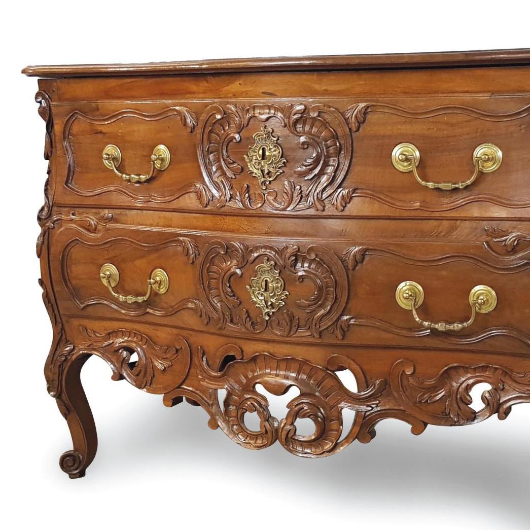 A Louis XV Provence Style Chest of Draw Sparks Interest - Lots sold