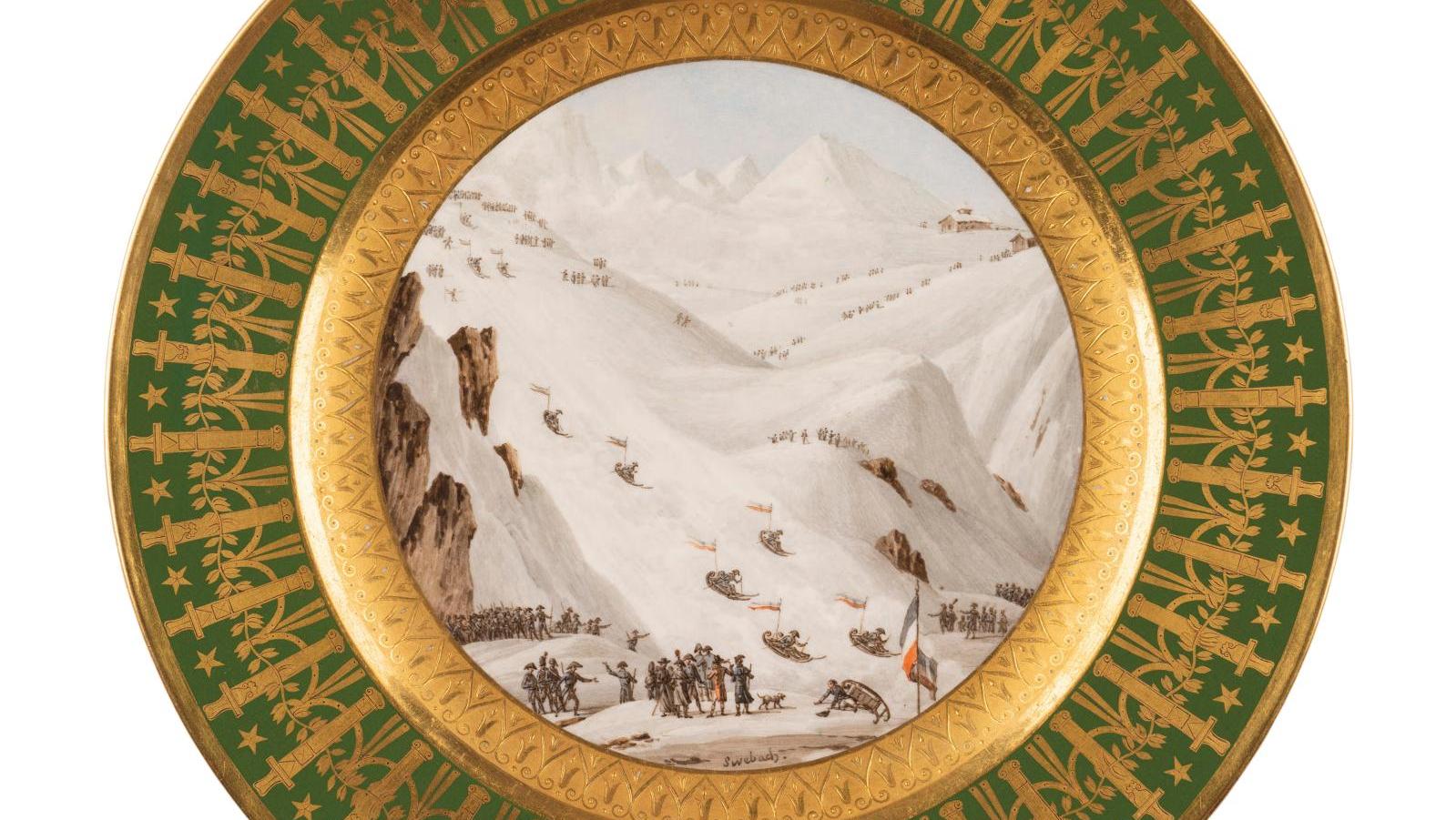 1807-1810. Assiette en porcelaine du service de 72 pièces dit «des Quartiers généraux»,... Souvenirs de Napoléon Ier en porcelaine et diamants