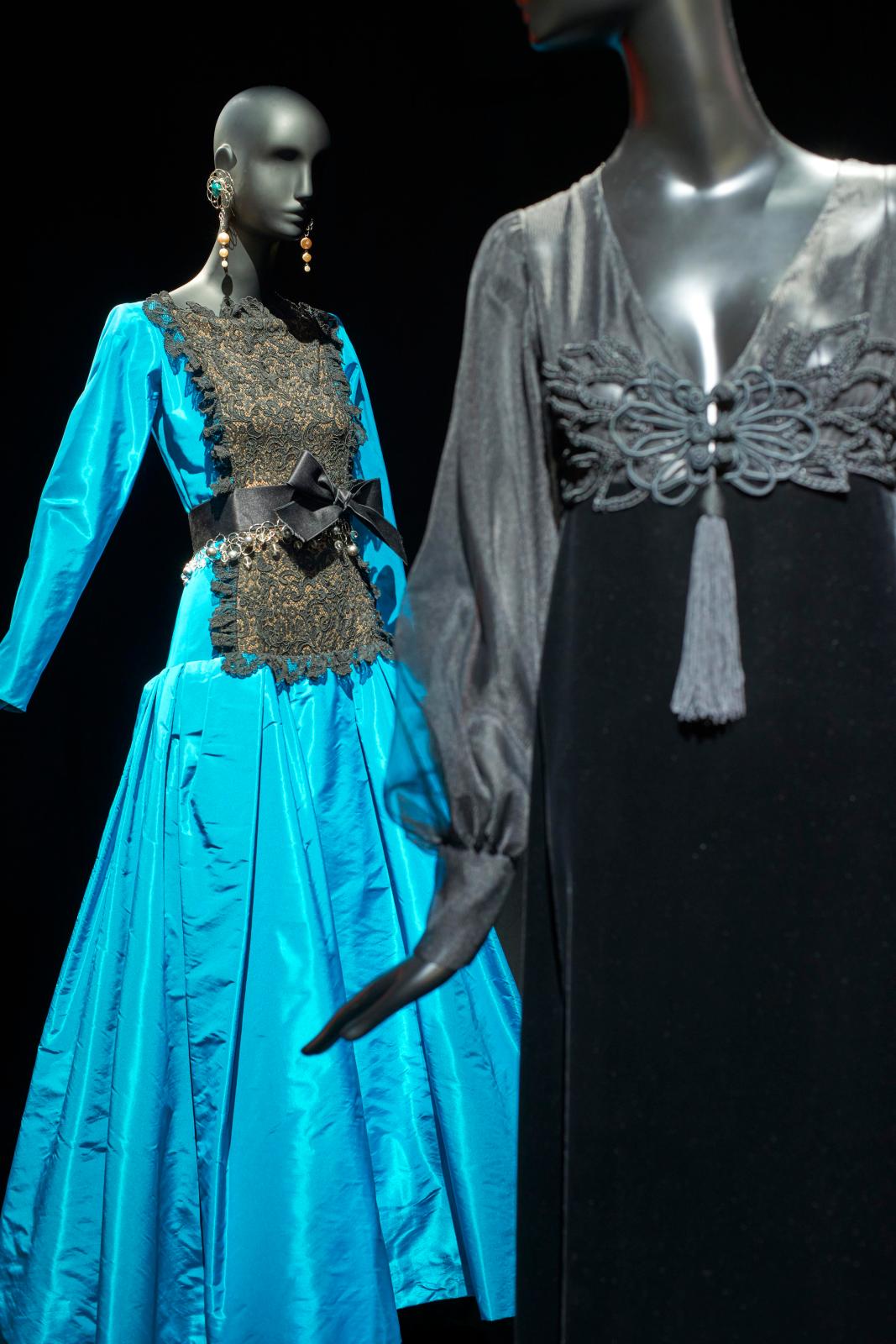 Les coulisses de la haute couture au musée Yves Saint Laurent