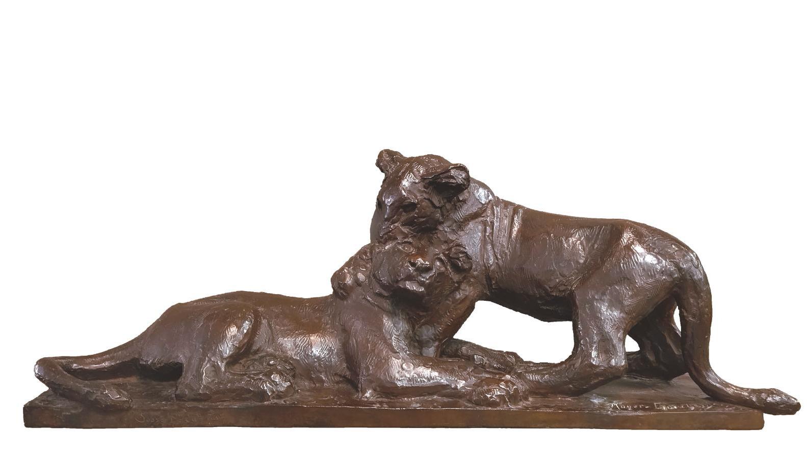 Roger Godchaux (1878-1958), Deux lionceaux jouant (Two Lion Cubs at Play), bronze... Playful Felines by Roger Godchaux
