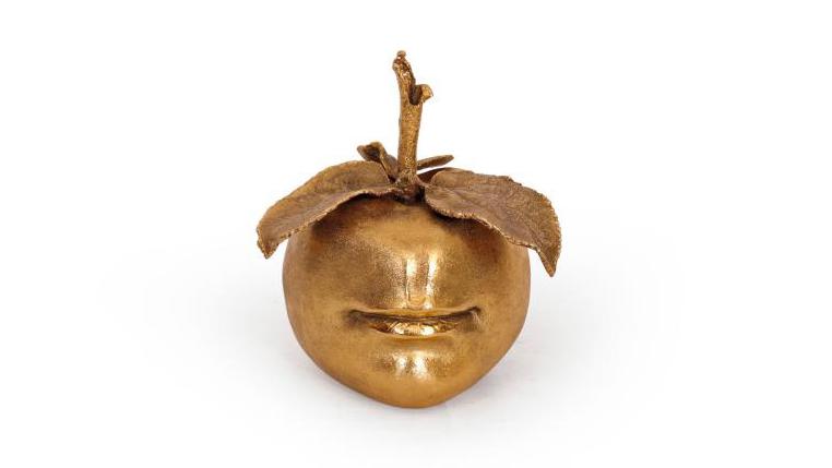 Claude Lalanne (1925-2019), Pomme-bouche, 1988, sculpture in matt and shiny gilt... 20th-Century Bronzes by Lalanne and Volti