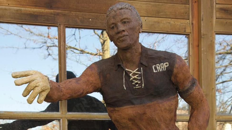 Ousmane Sow (1935-2016), Nelson Mandela, épreuve originale en bronze à patine polychrome,... Le choc des Titans d'Ousmane Sow