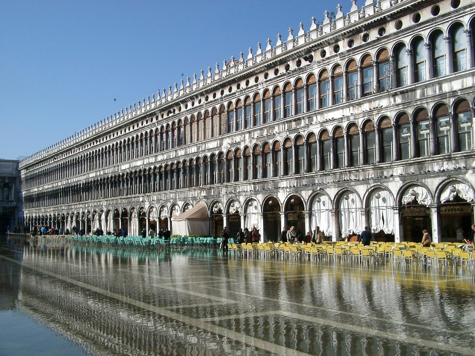 The Future of Venice: Between Disillusion and Fantasy