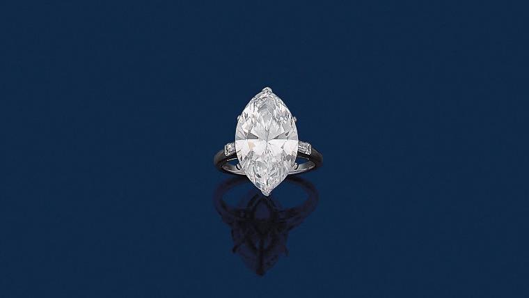 Bague en platine sertie d’un diamant navette, 8,87 ct, de couleur D, pureté VVS2... Un diamant navette à 47 620 € le carat