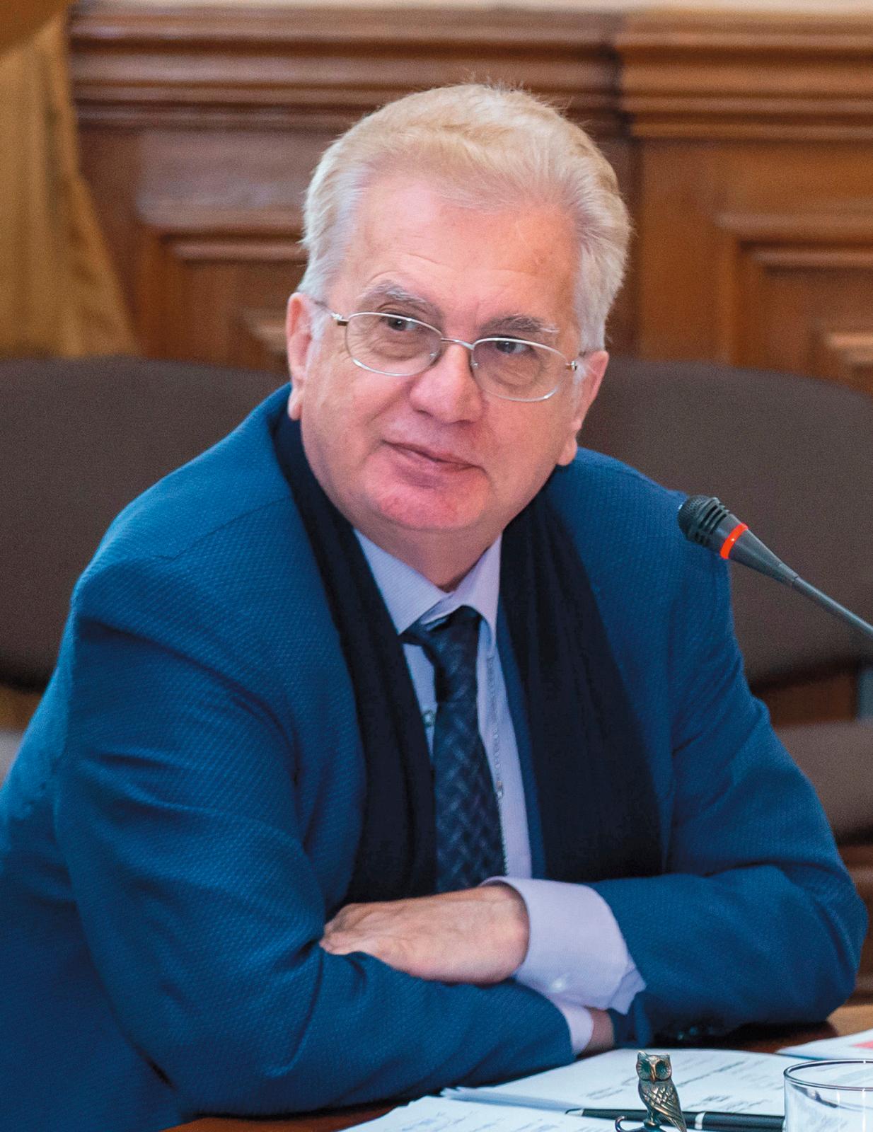 Mikhaïl Piotrovski, directeur d'un Ermitage augmenté