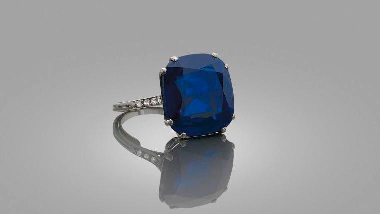 Platinum ring set with a 15.36 ct cushion-cut sapphire (from Kashmir), set with eight-cut... A Kashmir Sapphire Fetches Millions