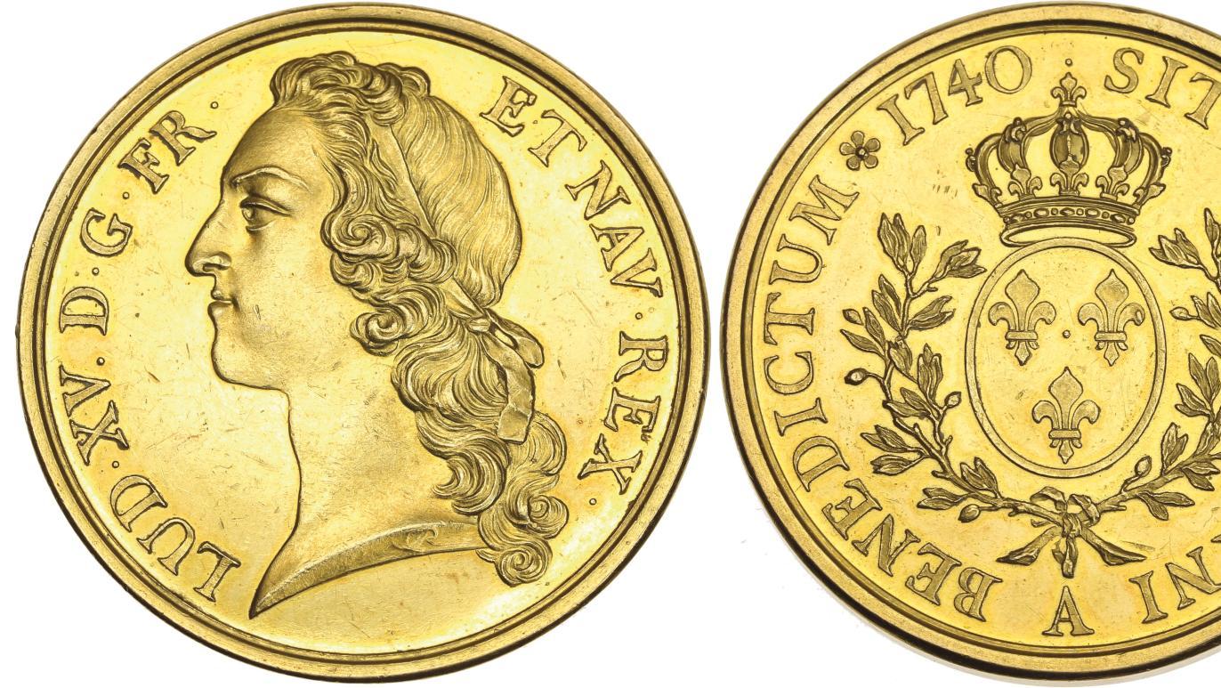 Louis XV (1715-1774). Essai sur flan or de l’écu au bandeau, 1740, Paris, h. 57 cm.... Royale médaille de la collection du docteur F.