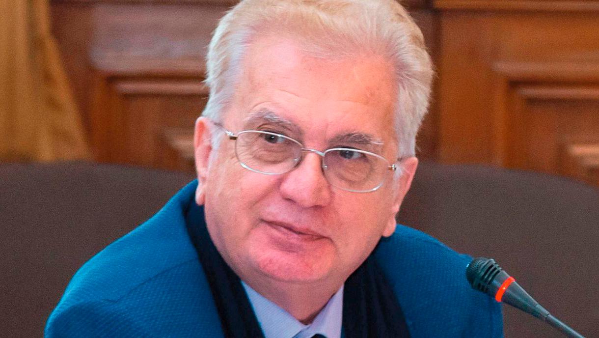 Mikhail Piotrovsky: Director of an Expanded Hermitage Museum 