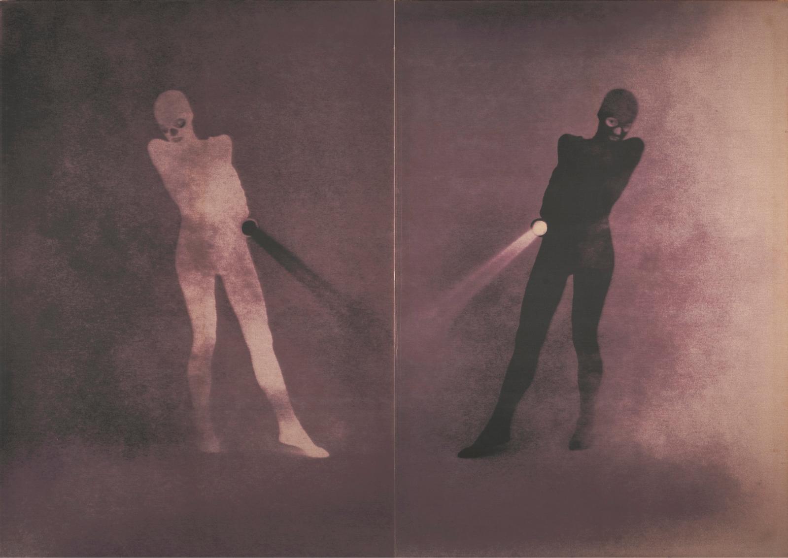 John Hilliard, I See A Black Light, 1987, encre sur toile, 230,8 x 325,8 cm, don de Liliane et Michel Durand-Dessert, 2021, collection MAM