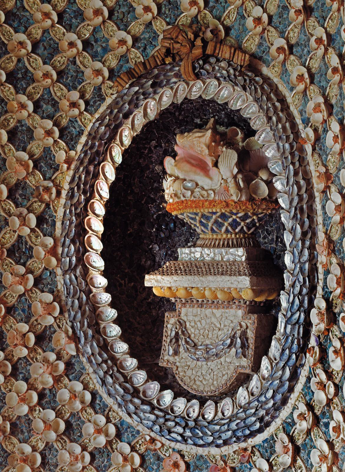 Part of the decoration in the Shell Cottage.© David Bordes - CMN