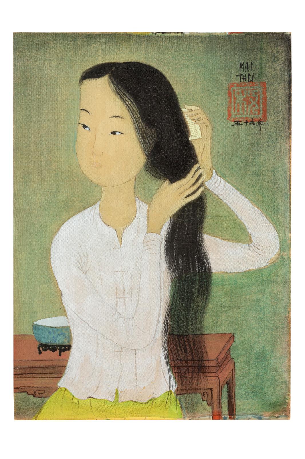 Mai Trung Thu (1906-1980), Femme se coiffant, 1956, encre et couleurs sur soie, dans son cadre d’origine réalisée par l’artiste, 18 x 12,8