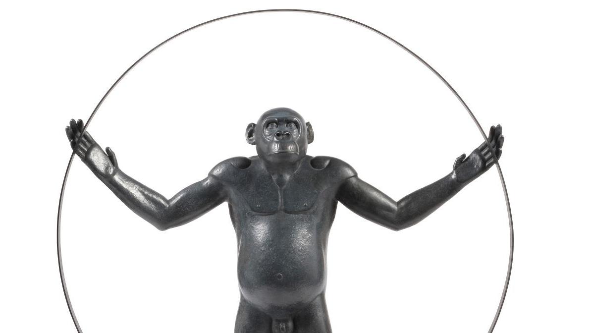 Florence Jacquesson (née en 1962), Bonobo de Vitruve, bronze à patine gris anthracite,... Femmes artistes : d'Eileen Gray à matali crasset