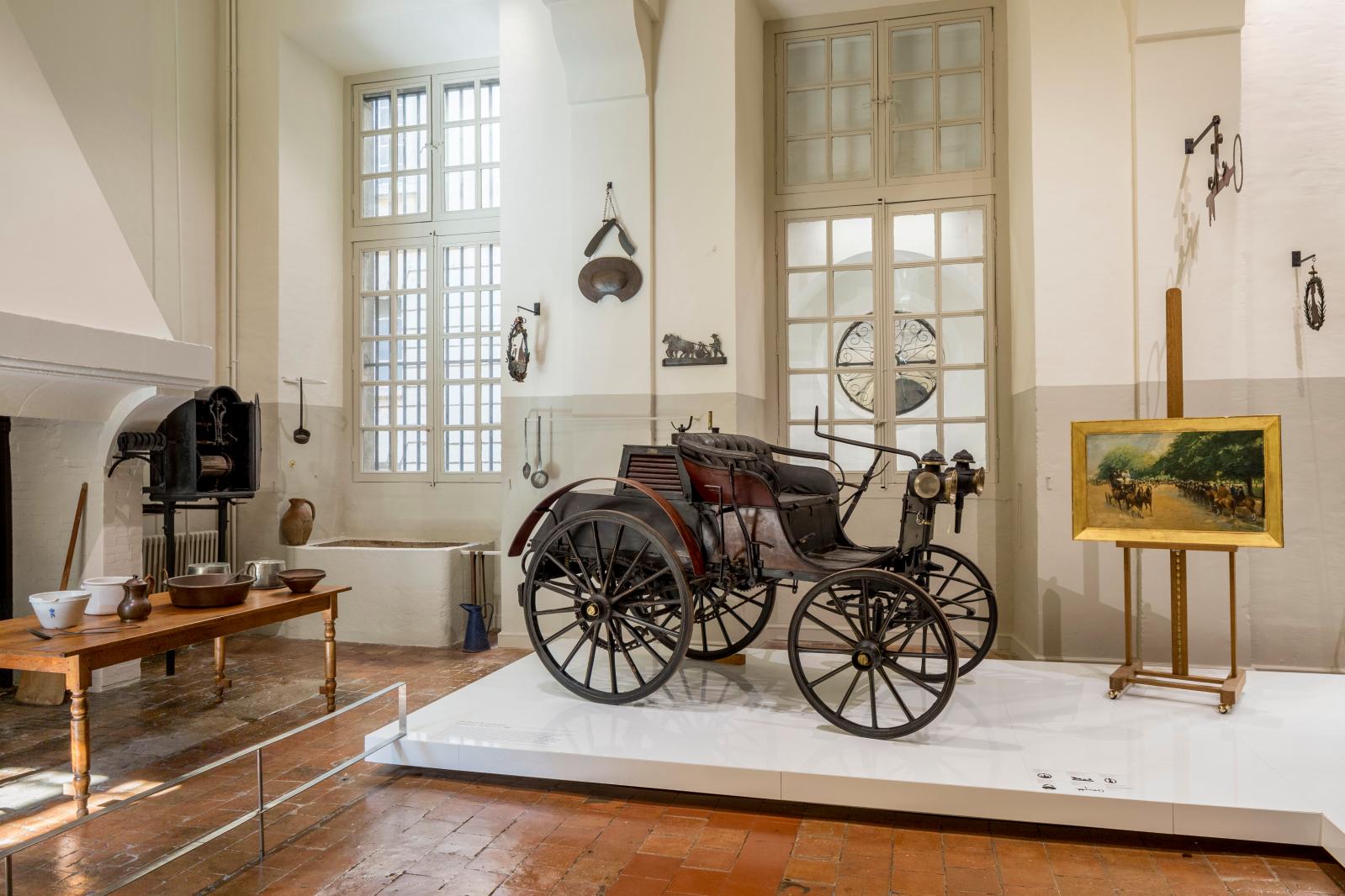 Le musée national de la Voiture de Compiègne en quête d'avenir 